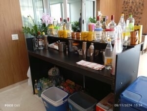 Bar: Bartender King — 1