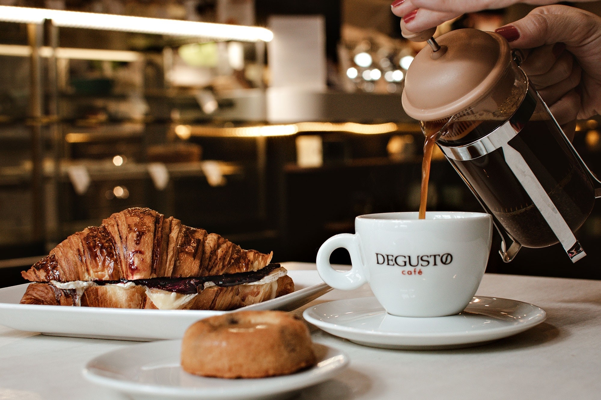 Degusto Café