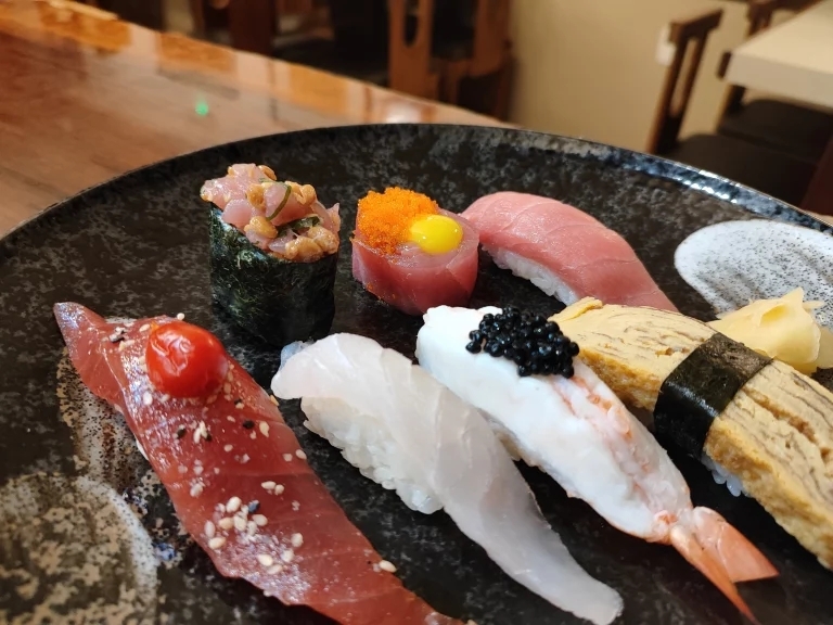 Restaurante: Tanuki Sushi