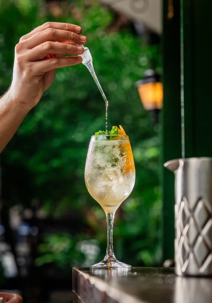 Bar: Liz Cocktail e Wine — 1
